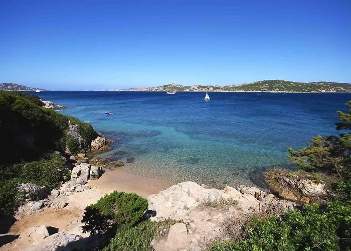 Isola Dei Gabbiani - Land Of Water Porto Pollo