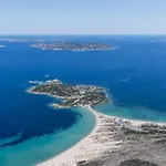 Camping Isola Dei Gabbiani - Land Of Water 3*