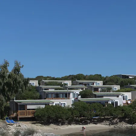 Isola Dei Gabbiani - Land Of Water 3*