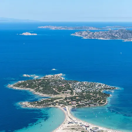 Isola Dei Gabbiani - Land Of Water אתר קמפינג 3*