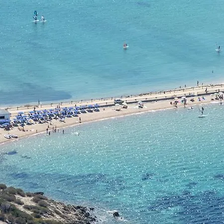אתר קמפינג Isola Dei Gabbiani - Land Of Water פורטו פולו