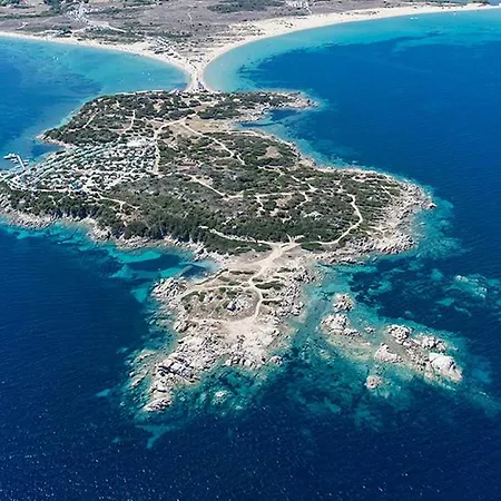 Isola Dei Gabbiani - Land Of Water 3* פורטו פולו